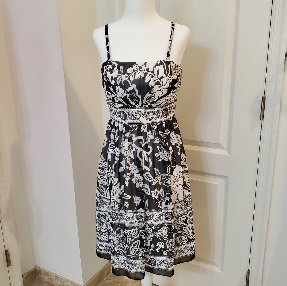 White House Black Market Dress